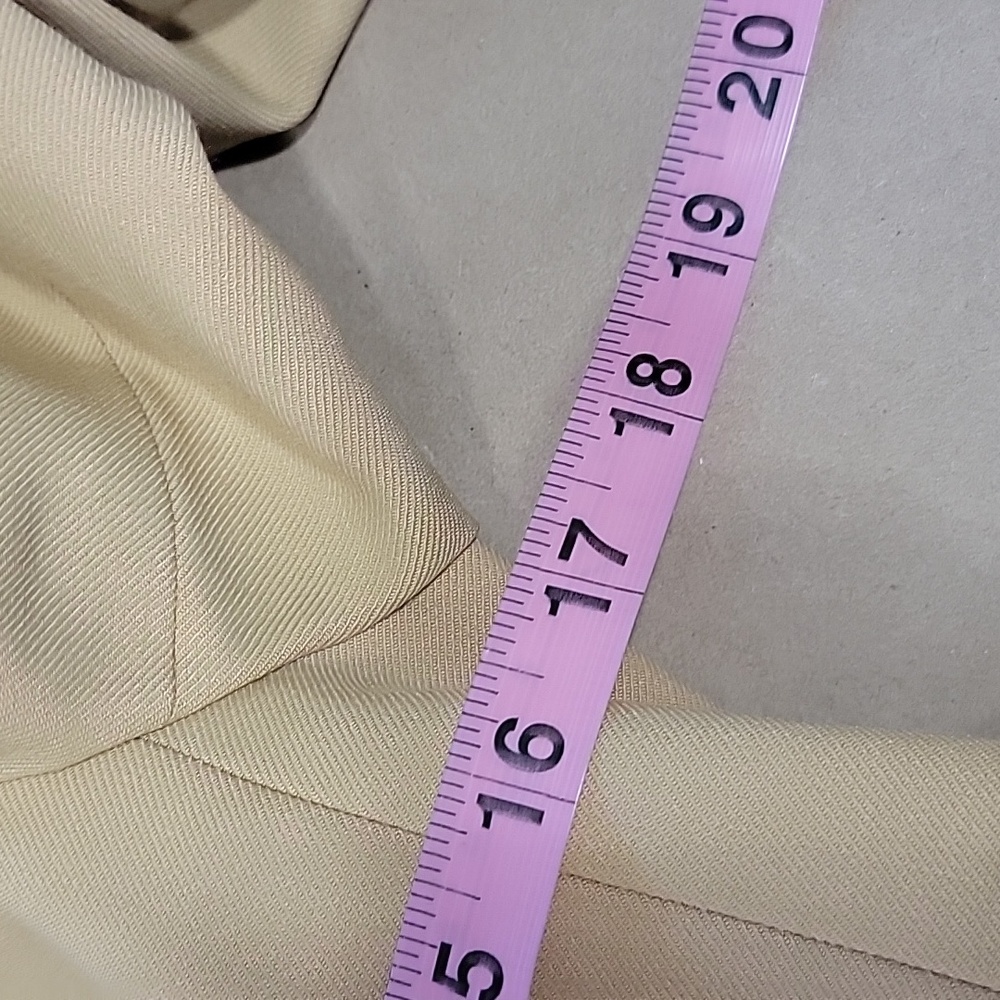 Club Monaco Size 2 Beige Summer Wool Blend Blazer. FLAWED - Picture 11 of 15